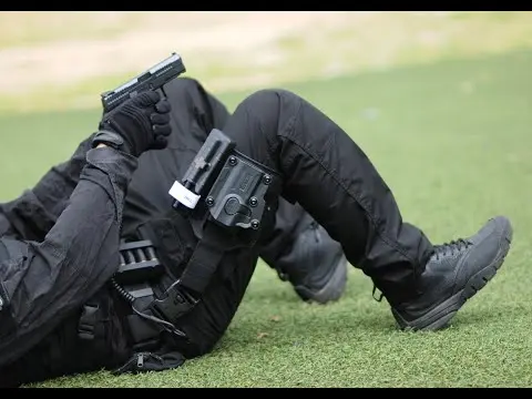 CYTAC R-DEFENDER GEN 4 HOLSTER KAKHI
